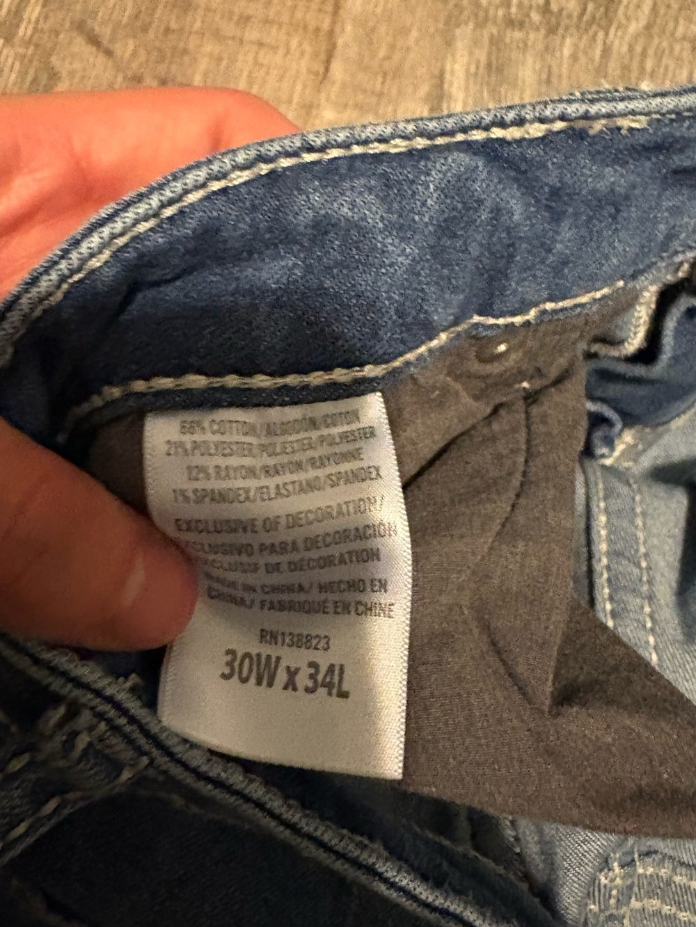 Flare Jeans - Picture 5 of 5